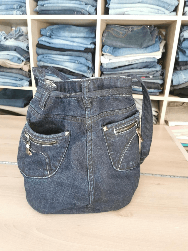 Sac mains libres #95 - Fond rond et détails uniques