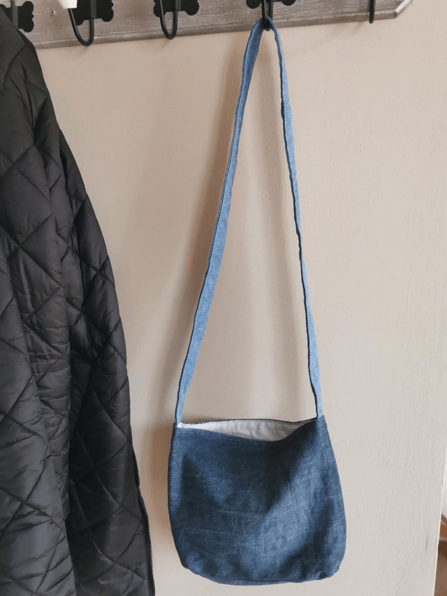  Sac bandoulière #3 Jean bicolore et drap ancien – Poches plaquées