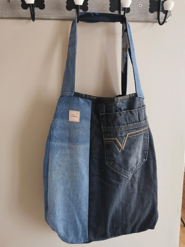 Sac #8 Jean et fleurs blanches - Pièce unique issue d'une ancienne collection