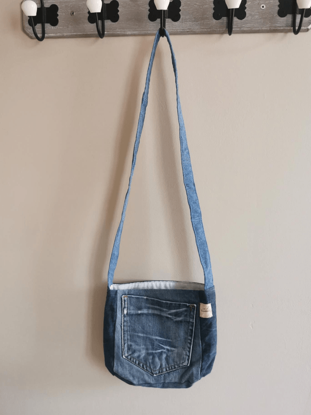  Sac bandoulière #3 Jean bicolore et drap ancien – Poches plaquées