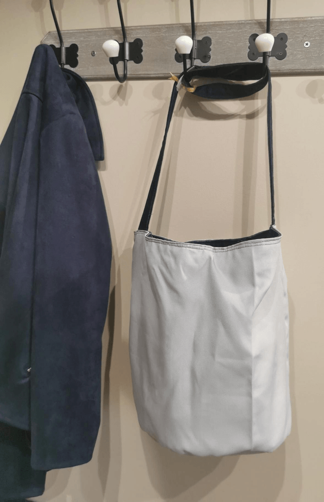 Sac mains libres #95 - Fond rond et détails uniques